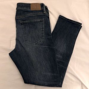 American eagle distressed blue denim jeans 34x32 airflex Athletic Skinny